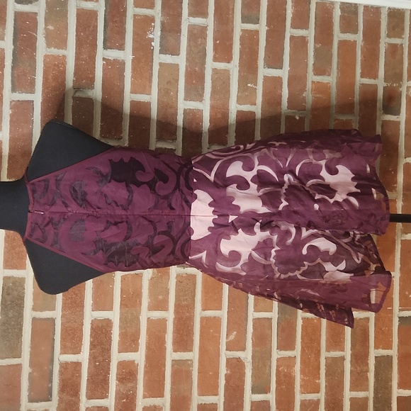 Keepsake halter dress with sheer details, size Medium - Picture 3 of 5